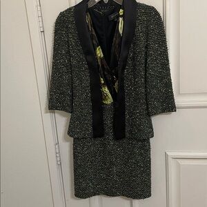 St.John Caviar Tweed Suit Dress Sz 0 New